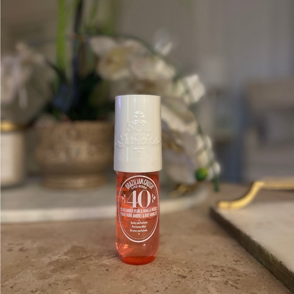 BRAZILIAN CRUSH CHEIROSA 40  DIA BRIGHT  MIST